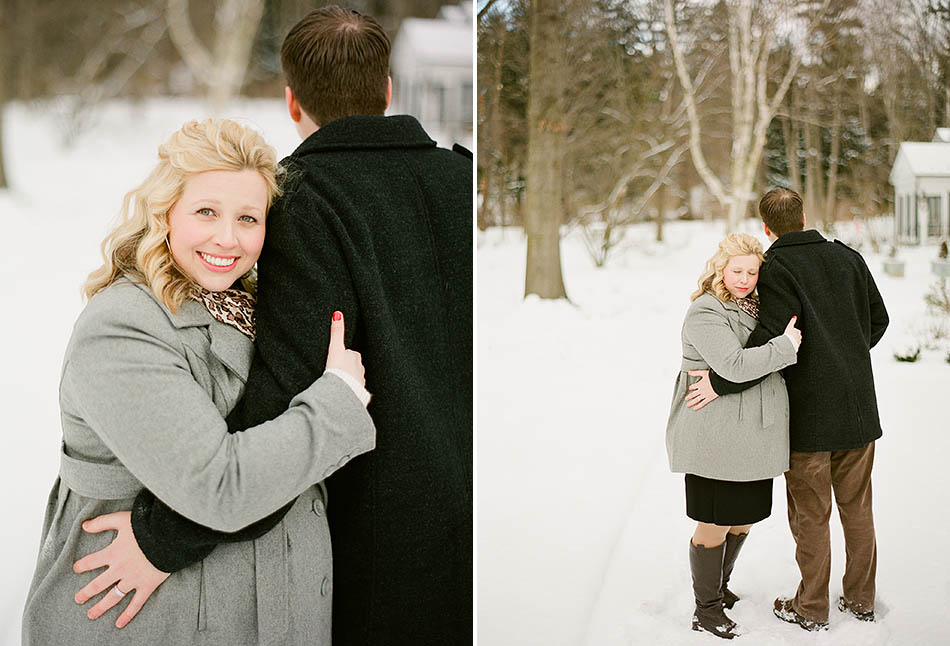 Winter maternity session in Gates Mills with the Valent family