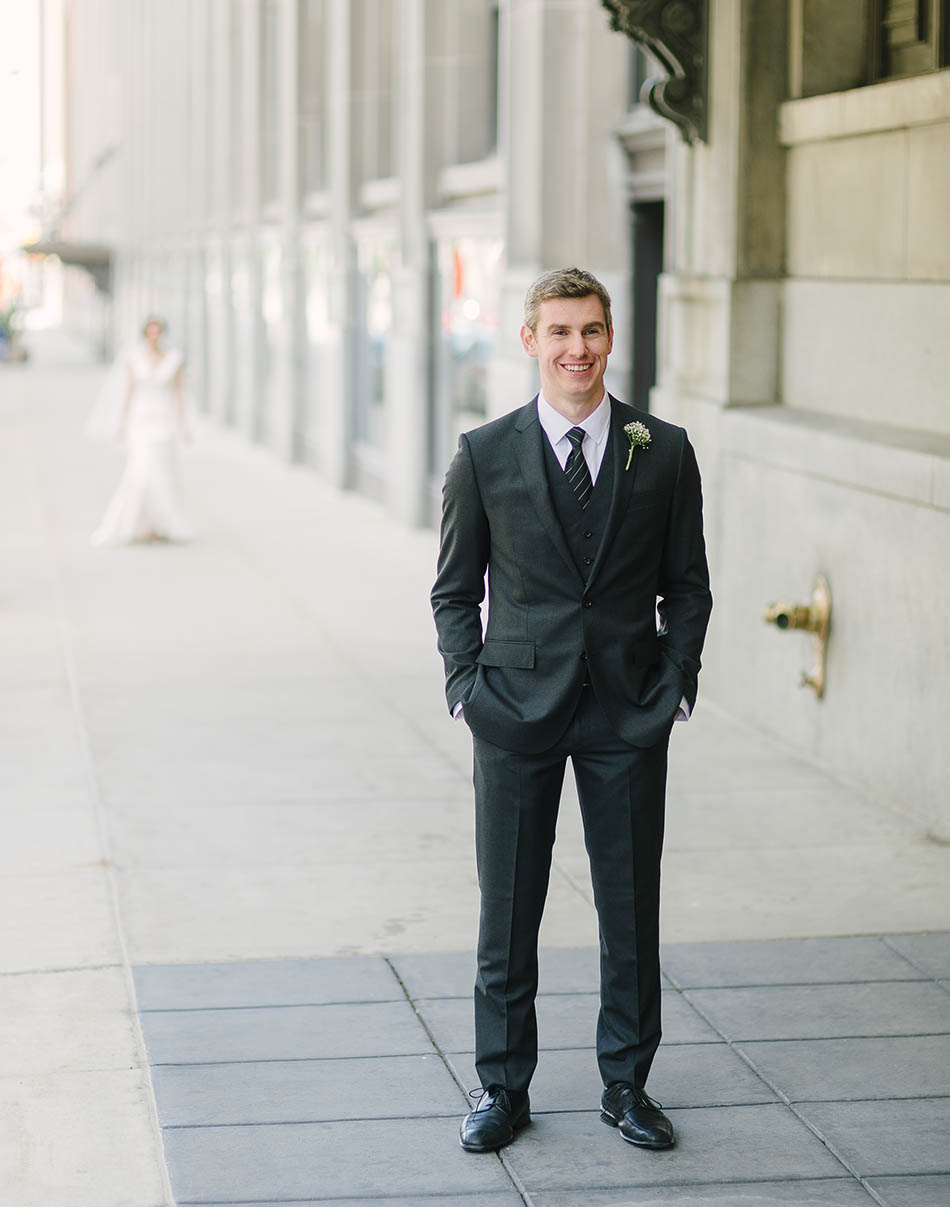 Downtown Cleveland wedding at Night Town with Robin and Josh