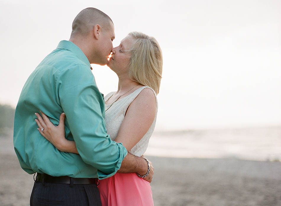 A summer evening engagement session at the Cleveland Museum of Art and Huntington Beach with Yvette and David.