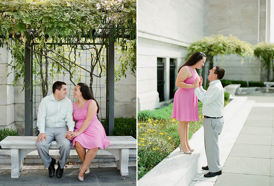 A summer engagement session at Clevleand Museum of Art with Lindsey and Jared