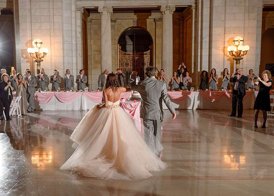 Cleveland Old Courthouse wedding with Madeline and Scott