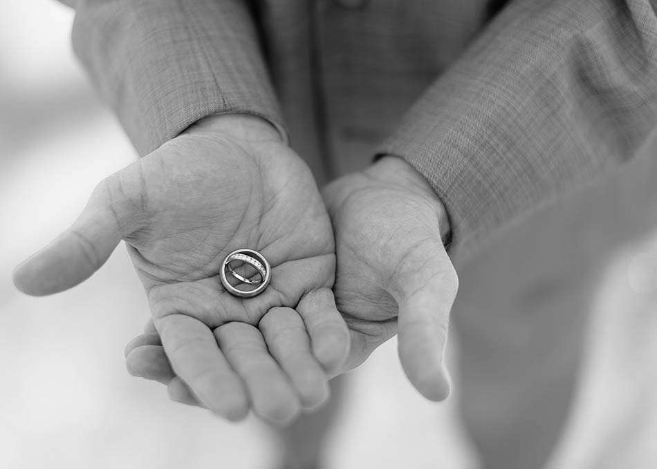 Cleveland Old Courthouse wedding with Madeline and Scott