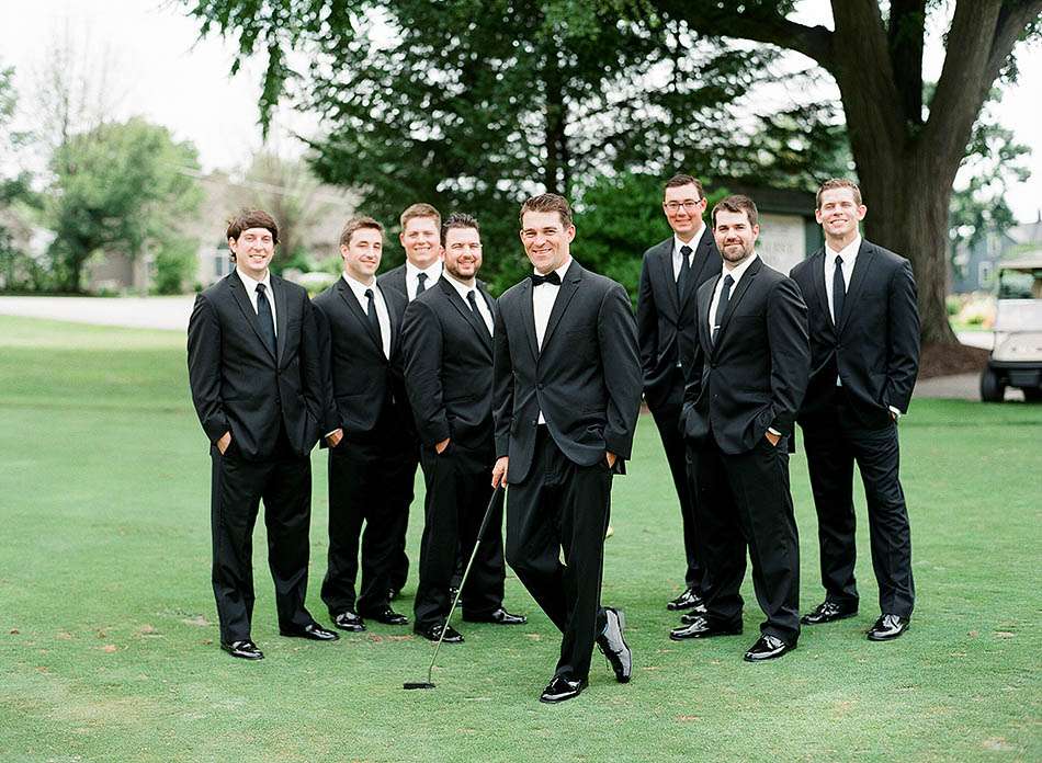 A Plum Brook Country Club wedding by Cleveland wedding photographers Hunter Photographic