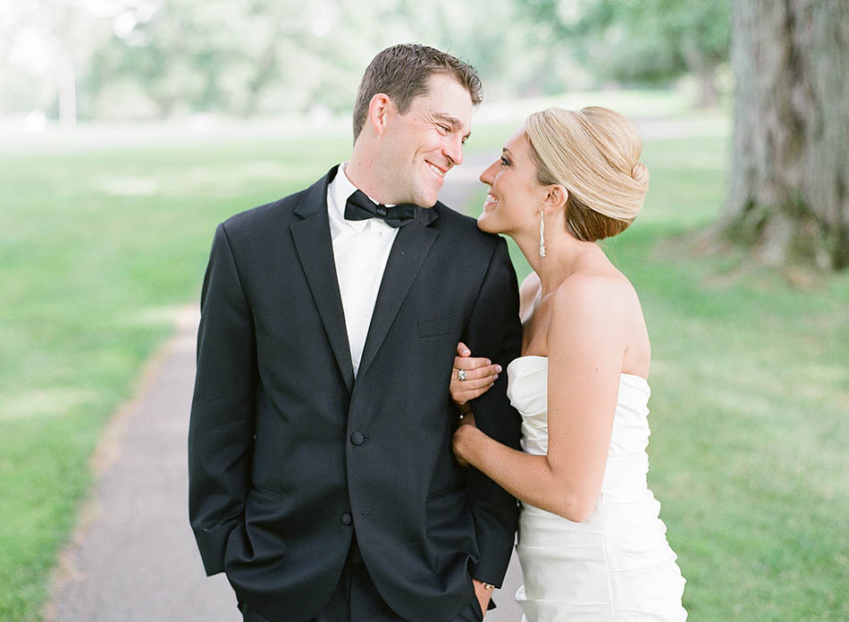 A Plum Brook Country Club wedding by Cleveland wedding photographers Hunter Photographic