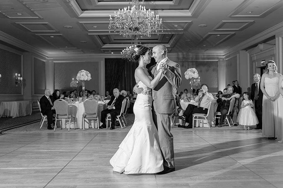 A Ritz Carlton Cleveland wedding in pastel pink