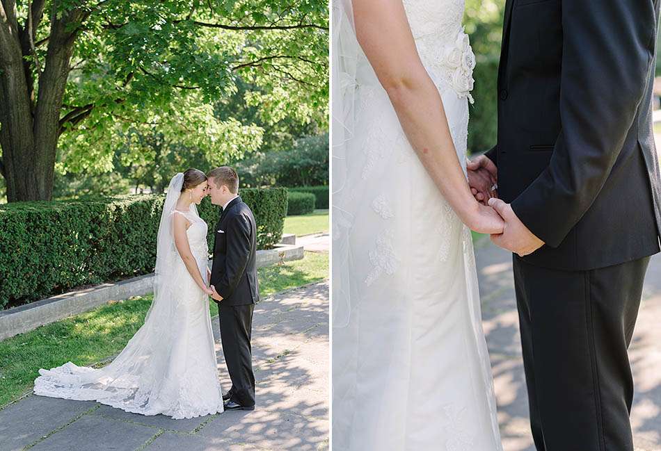 A summery Windows on the River wedding in downtown Cleveland