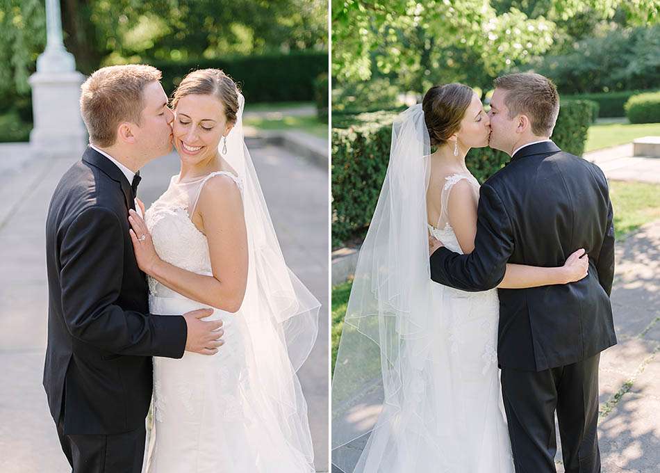 A summery Windows on the River wedding in downtown Cleveland