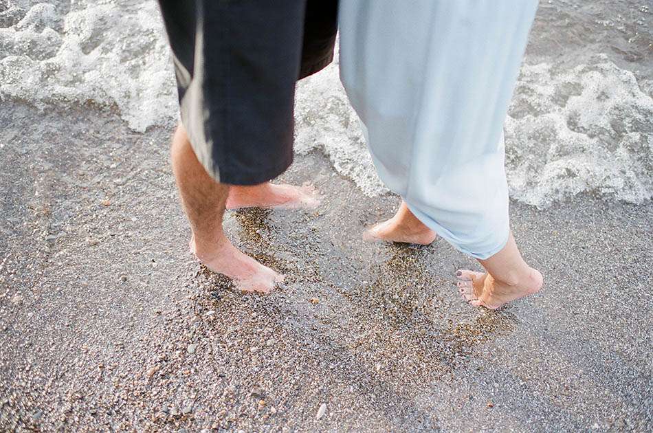 Cleveland engagement photography with Sami and John