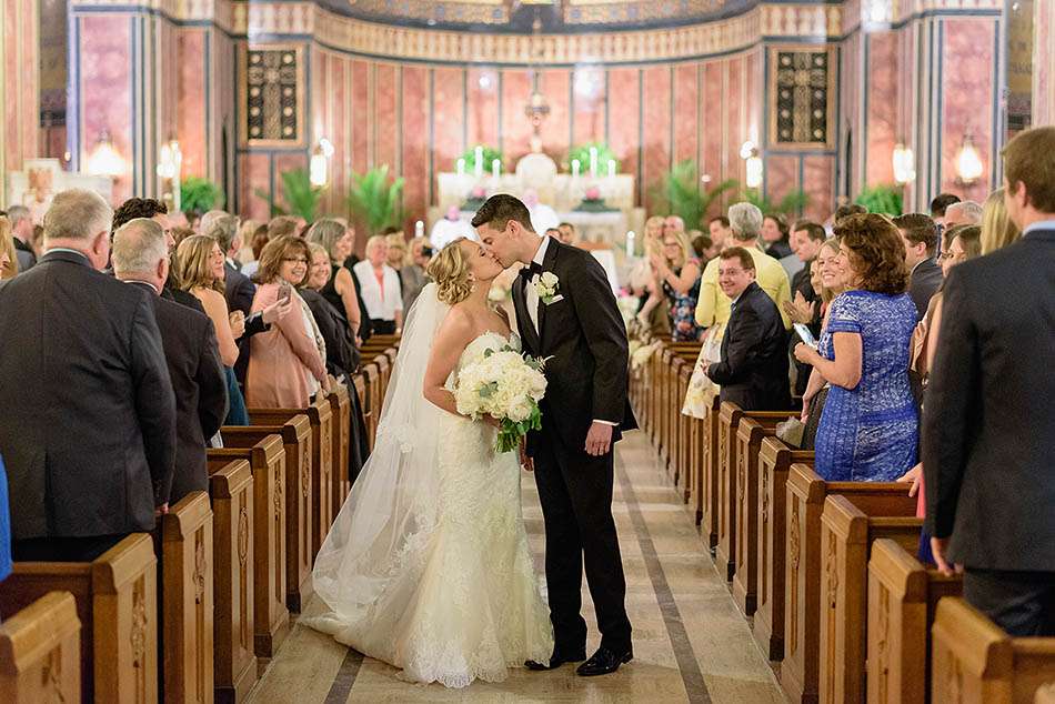 Cleveland Courthouse wedding photography with Samantha and John