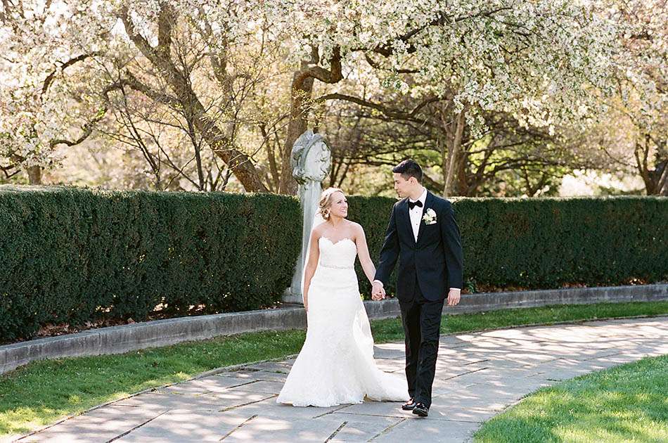 Cleveland Courthouse wedding photography with Samantha and John