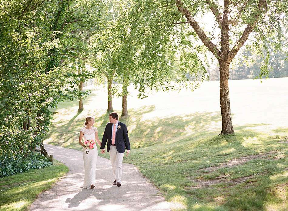 Kirtland Country Club wedding photography by Cleveland wedding photographer Hunter Photographic