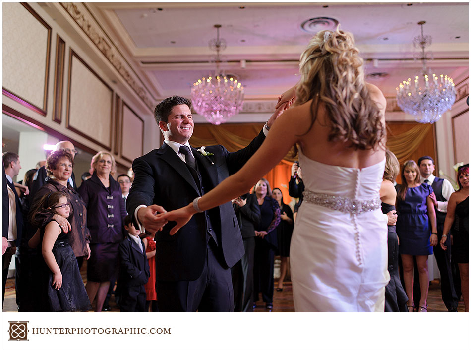 Alli and Dan's stylish autumn wedding in downtown Cleveland