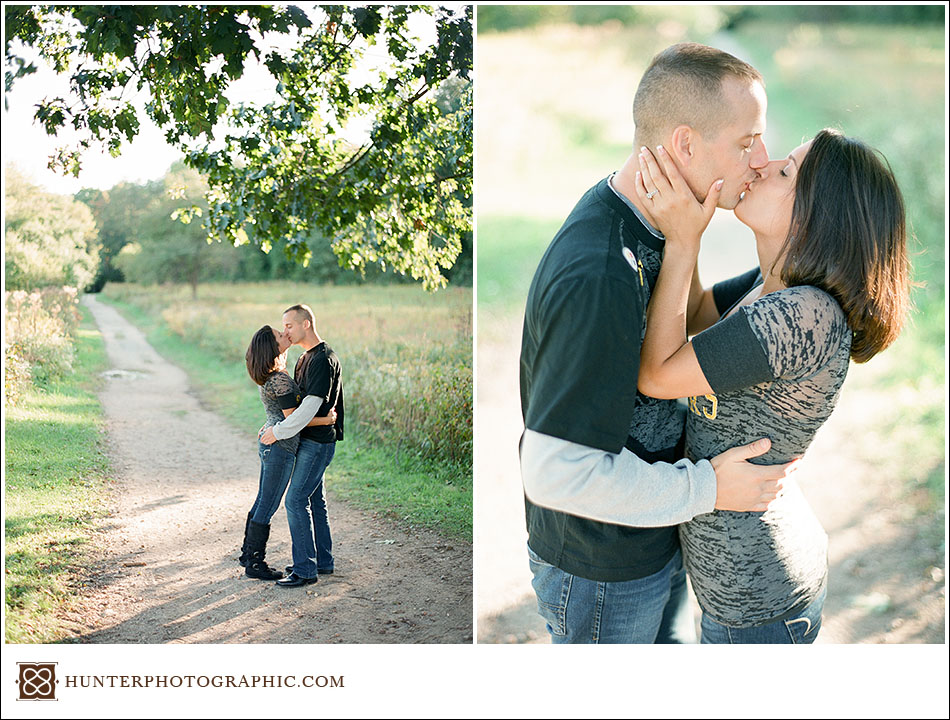 Autumn engagement session in Chagrin Falls with Sara and Ryan