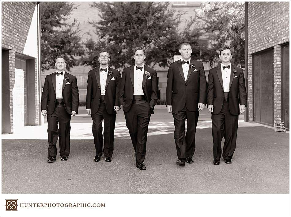 Columbus Athletic Club wedding by Hunter Photographic, a Columbus wedding photographer.