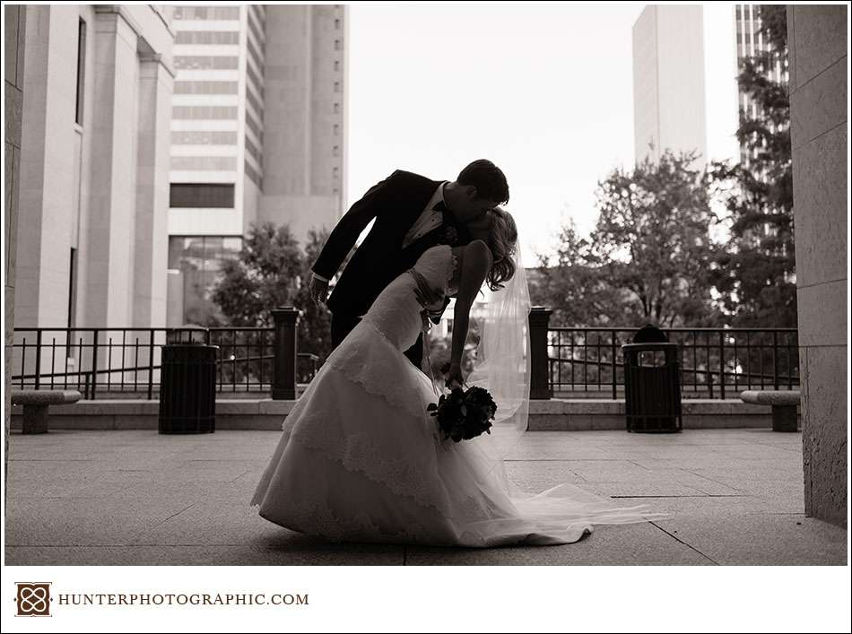 Columbus Athletic Club wedding by Hunter Photographic, a Columbus wedding photographer.