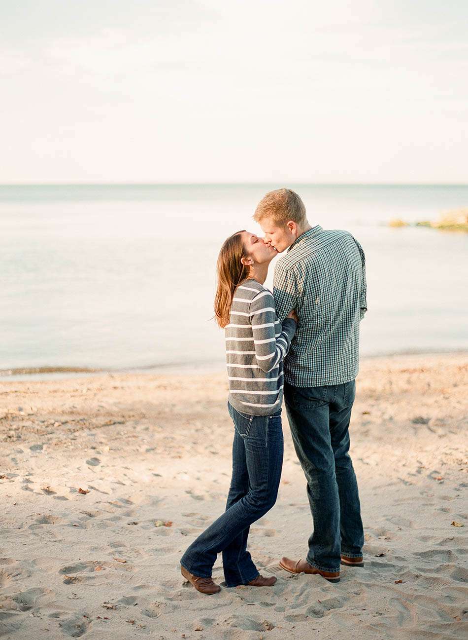 Julia & Evan – Autumn Engagement at Huntington Beach