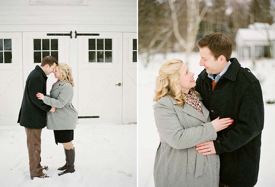 Winter maternity session in Gates Mills with the Valent family