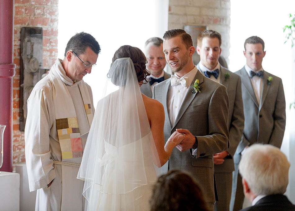 A spring wedding at West 78th Street Studios with Erin and Dan