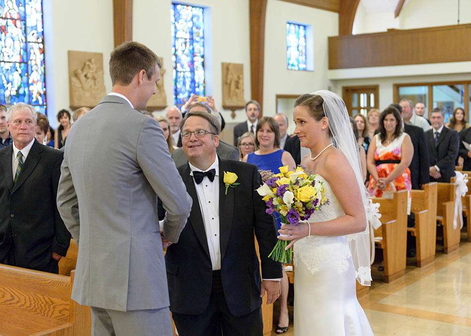 A summer wedding at the Union Club in Cleveland with Kaye and Nathan