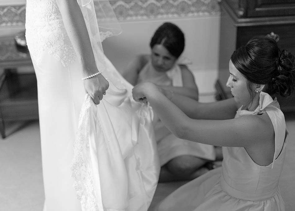 A summer wedding at the Union Club in Cleveland with Kaye and Nathan