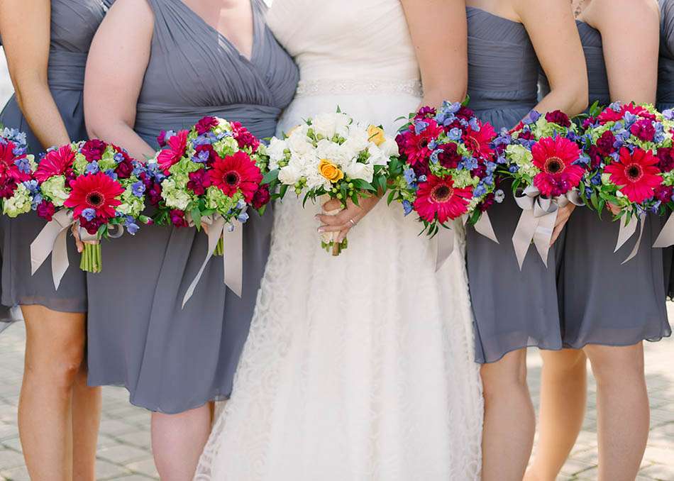 A summer wedding at St. Clarence Pavillion with Torry and Lucas