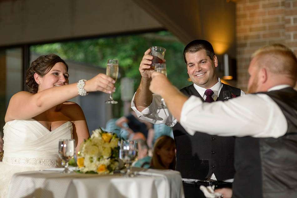A summer wedding at St. Clarence Pavillion with Torry and Lucas