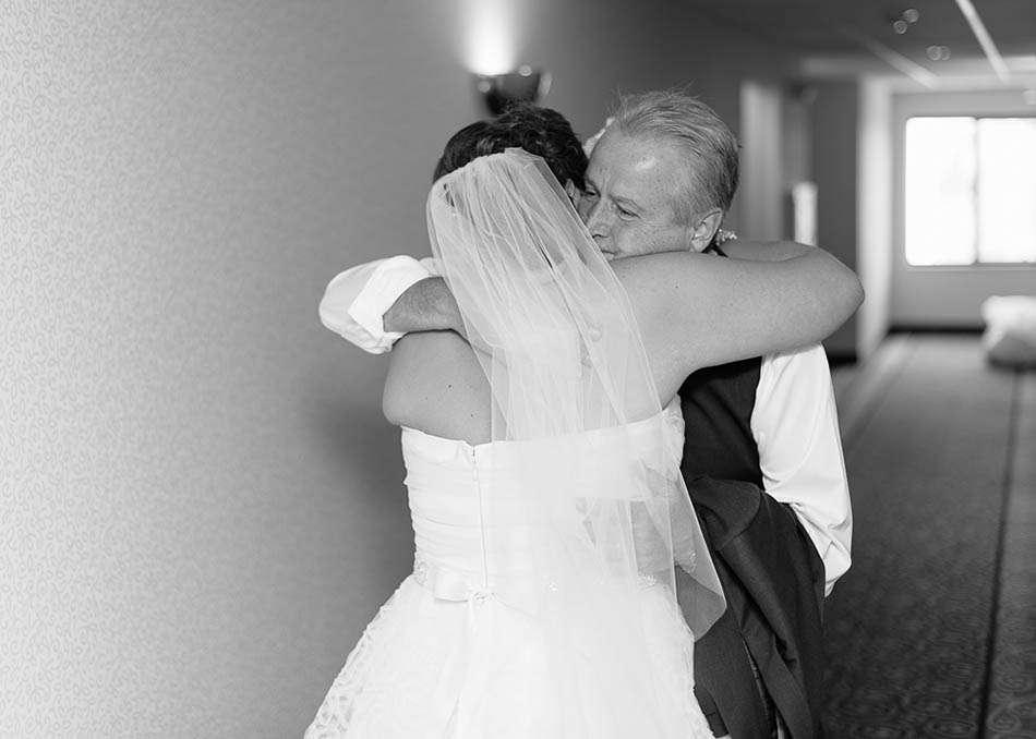 A summer wedding at St. Clarence Pavillion with Torry and Lucas