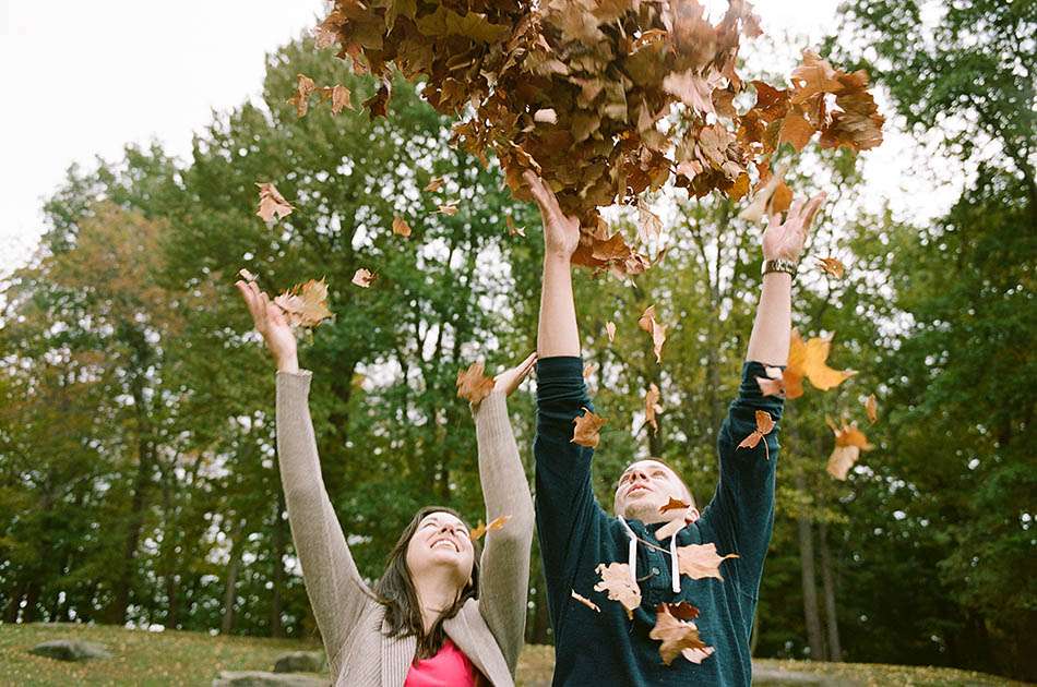 An autumn engagement session at Patterson's Fruit Farm with Diane and Joe