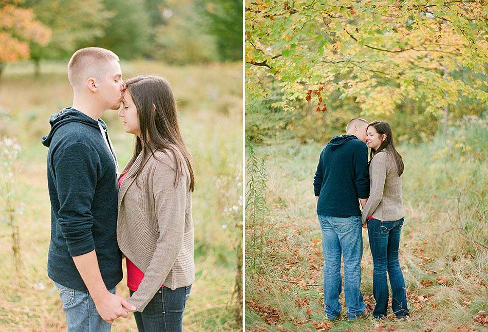 An autumn engagement session at Patterson's Fruit Farm with Diane and Joe