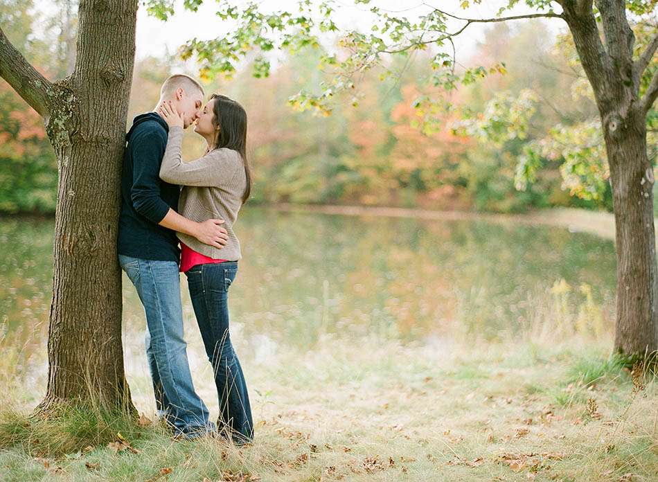An autumn engagement session at Patterson's Fruit Farm with Diane and Joe
