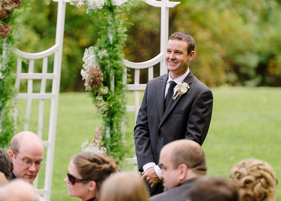 An autumn Hillbrook Club Cleveland wedding by Hunter Photographic