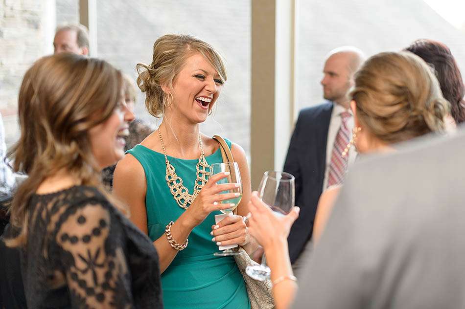 A spring Signature of Solon wedding by Cleveland wedding photographer Hunter Photographic