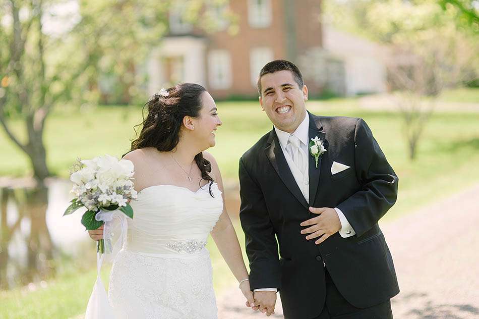Lindsey & Jared – An Emotional First Look