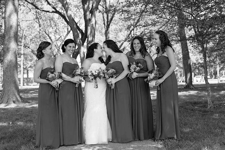 An Avon Lake wedding at Fountaine Bleau with Lindsey and Jared