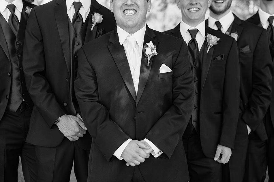 An Avon Lake wedding at Fountaine Bleau with Lindsey and Jared