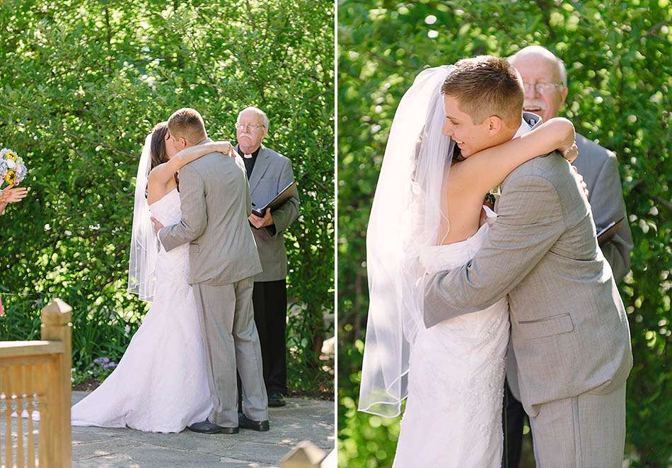 A Chagrin Valley Athletic Club wedding with Diane & Joe