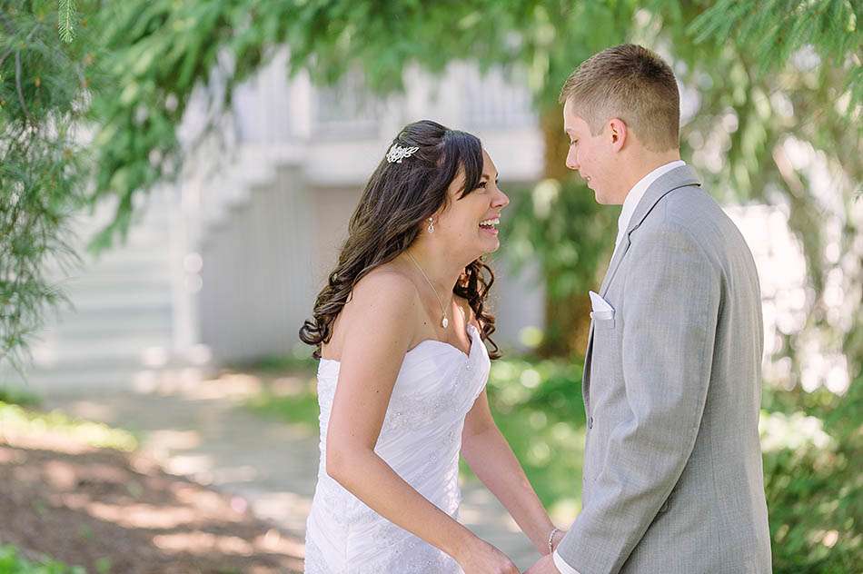 A Chagrin Valley Athletic Club wedding with Diane & Joe
