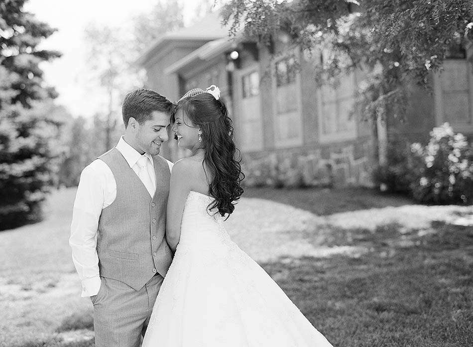 a sunny summer Gervasi Vineyard wedding in Canton, Ohio captured on film by Cleveland wedding photographer Hunter Photographic