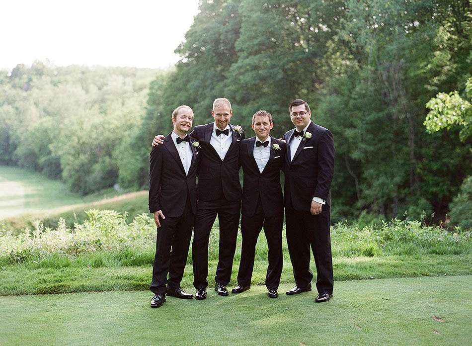 Kirtland Country Club wedding photography with Anna and Bryan