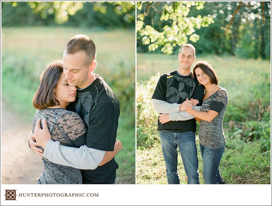 Autumn engagement session in Chagrin Falls with Sara and Ryan